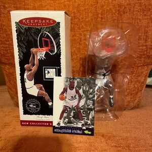 Hallmark Shaquille O’Neal , #1 in the Hoops Star Series